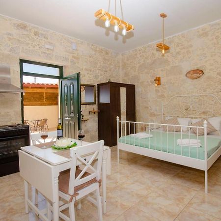 La Casa De Ioanna Apartamento Kíssamos Exterior foto