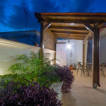 La Casa De Ioanna Apartamento Kíssamos Exterior foto
