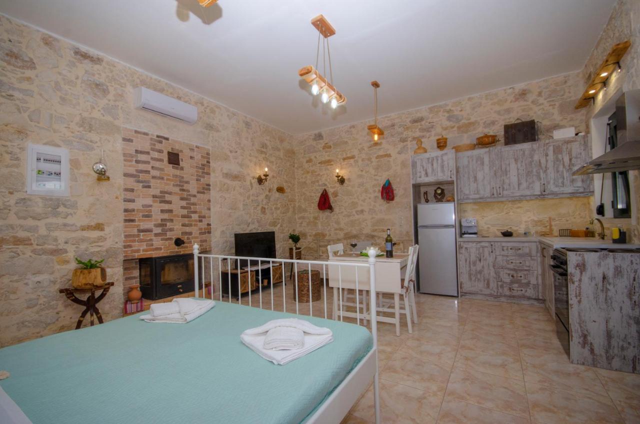 La Casa De Ioanna Apartamento Kíssamos Exterior foto