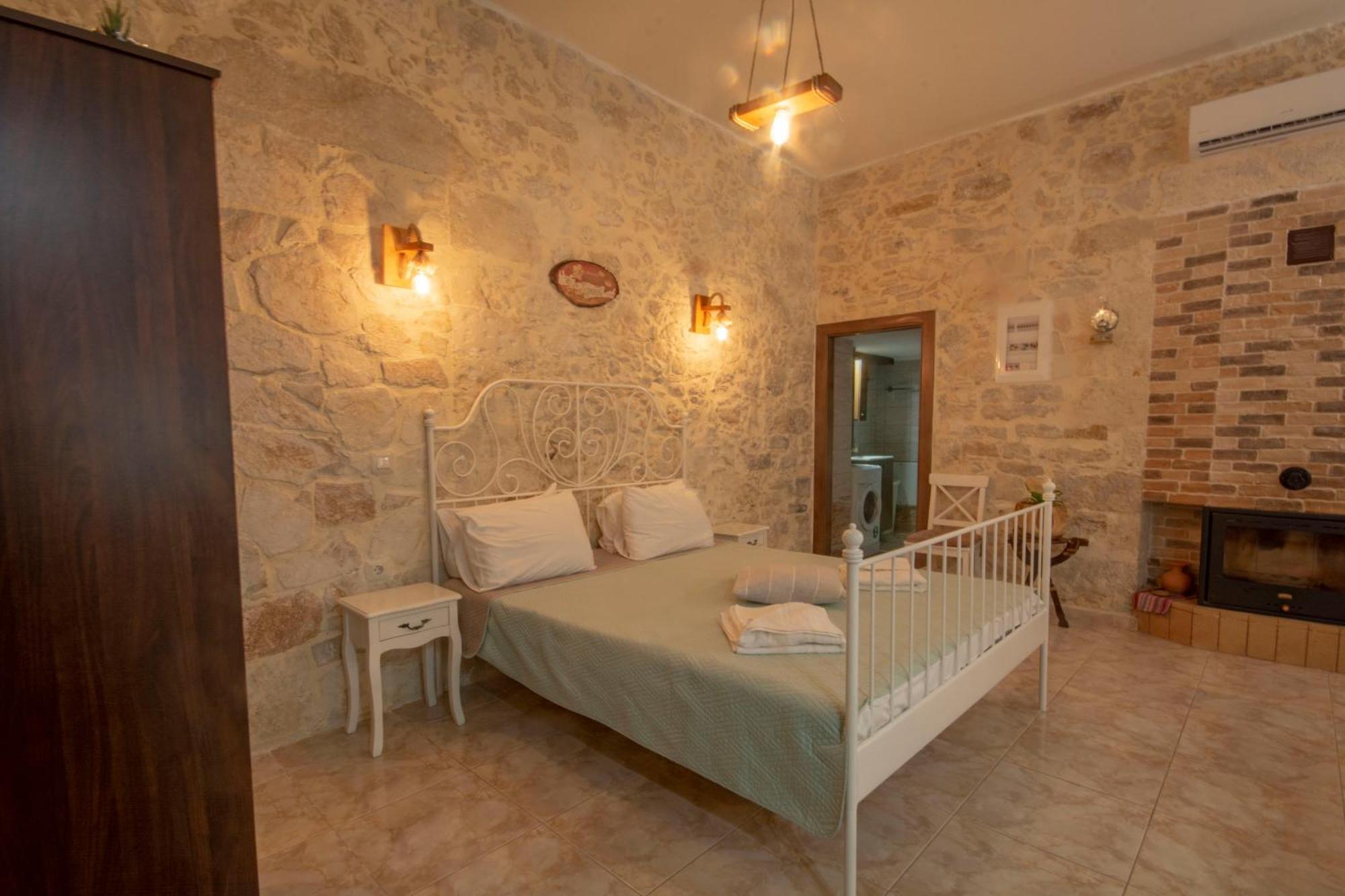 La Casa De Ioanna Apartamento Kíssamos Exterior foto
